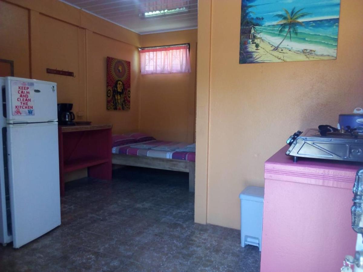 Hotel One Love Puerto Viejo Puerto Viejo de Talamanca Eksteriør bilde